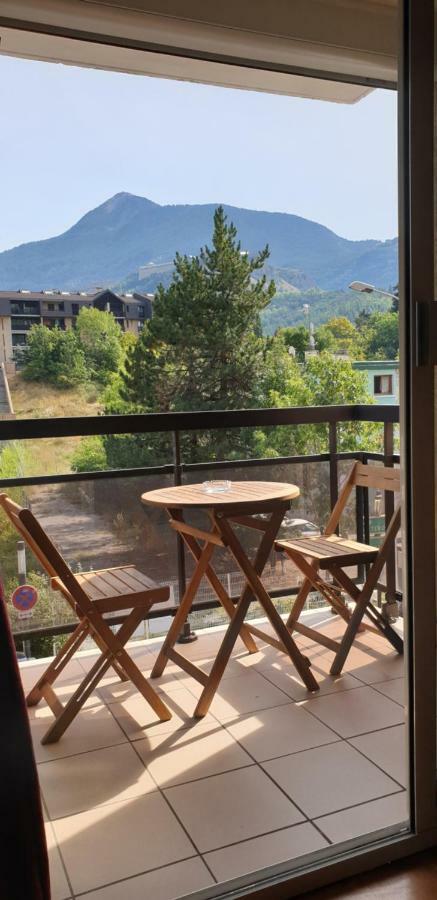 Studio au pied des pistes Briançon Serre Chevalier Extérieur photo