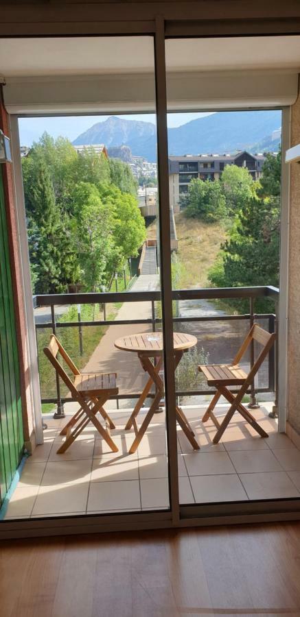Studio au pied des pistes Briançon Serre Chevalier Extérieur photo